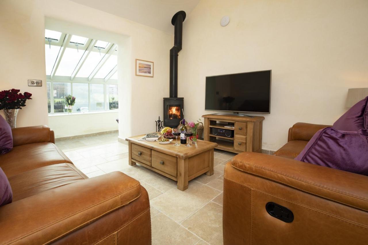 Thirley Cotes Farm Cottages スカーバラ エクステリア 写真