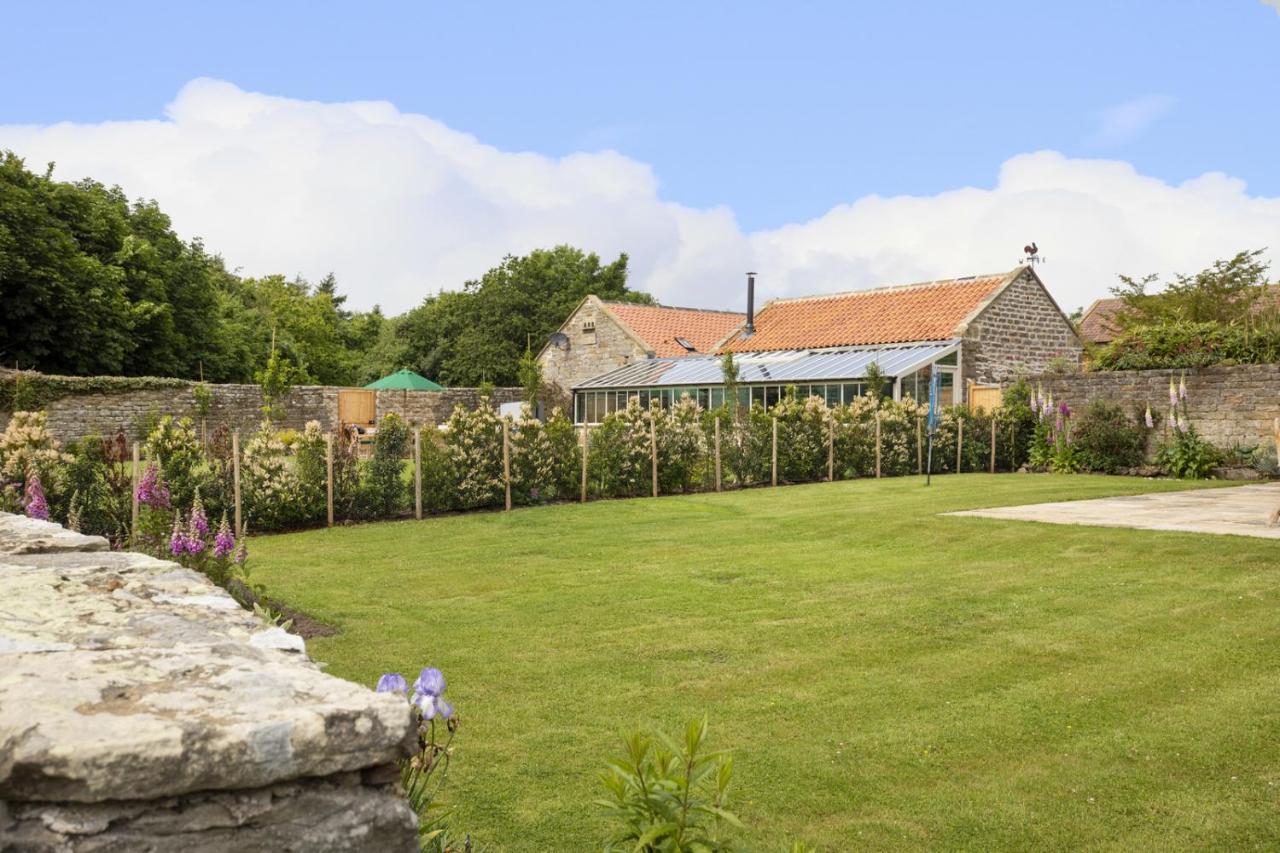Thirley Cotes Farm Cottages スカーバラ エクステリア 写真