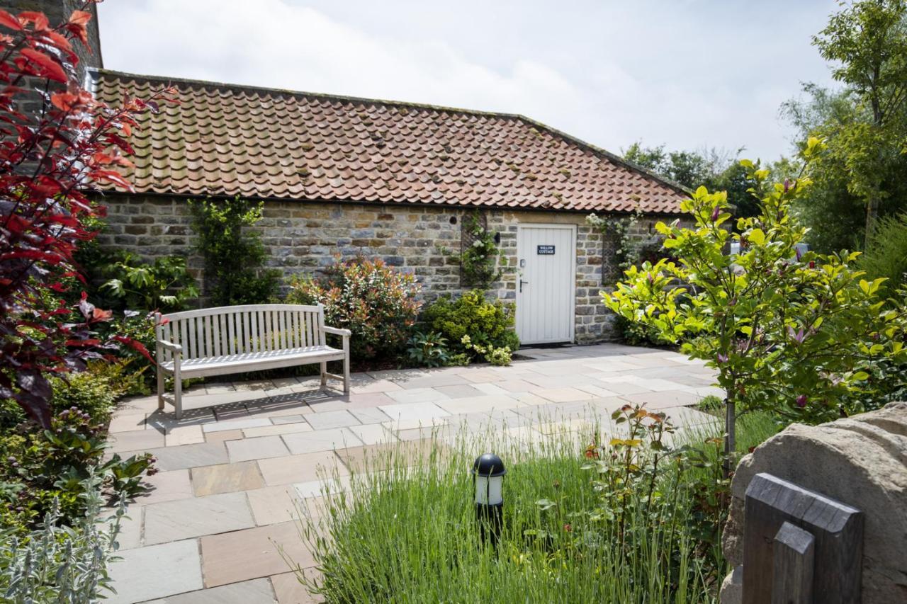 Thirley Cotes Farm Cottages スカーバラ エクステリア 写真